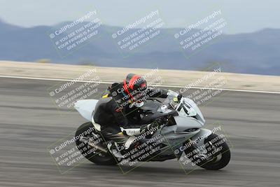 media/Nov-15-2025-Race Pace (Sat) [[8de605a2d8]]/Verified Riders/Bowl (1020am)/